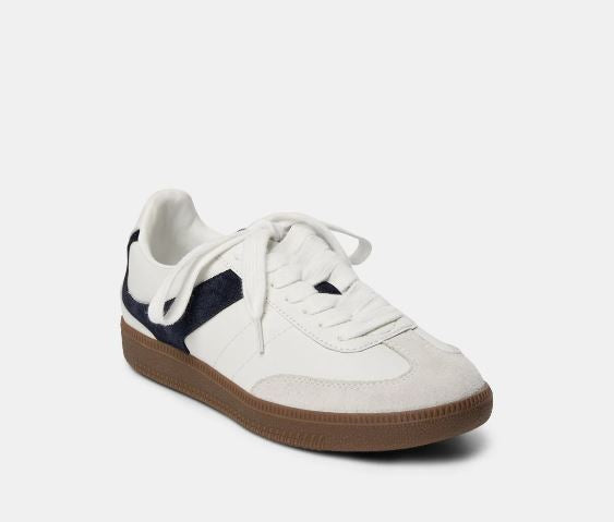 Sofie Schnoor - Navy blue sneaker - 2